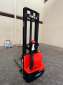 STACKER - 1 TON دبي الإمارات